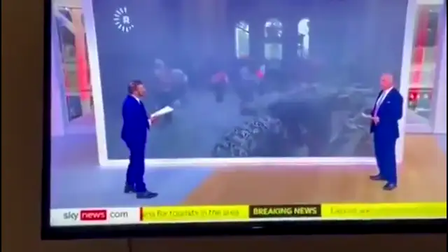 More fakery out of Ukraine. Watch these very strong women clean up the rubble of a bombed building