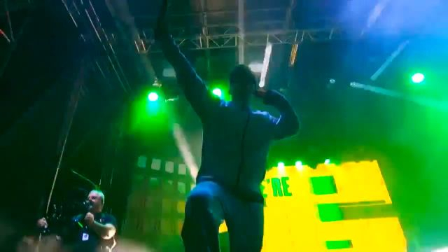 Kneecap 🎵 Get Your Brits Out